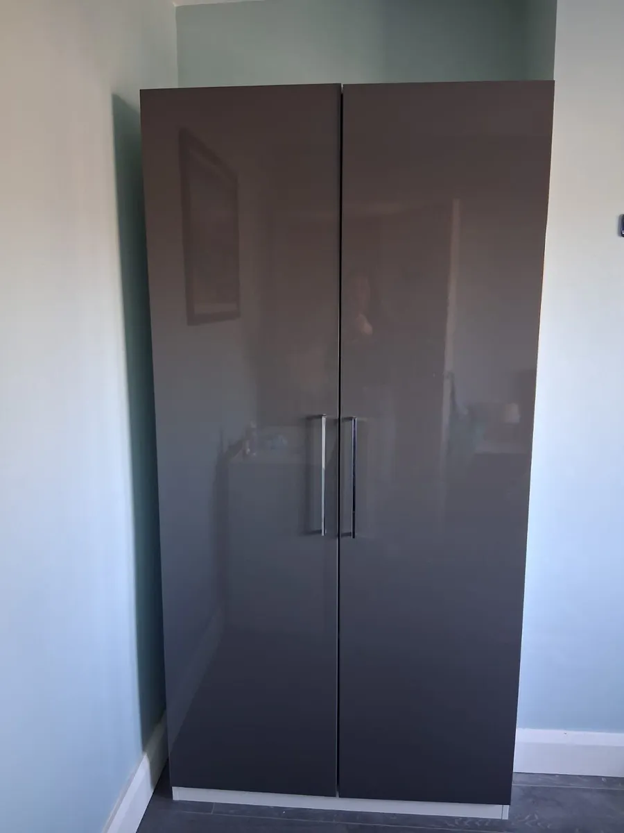 2 X Bedroom Furniture Sets - Image 1