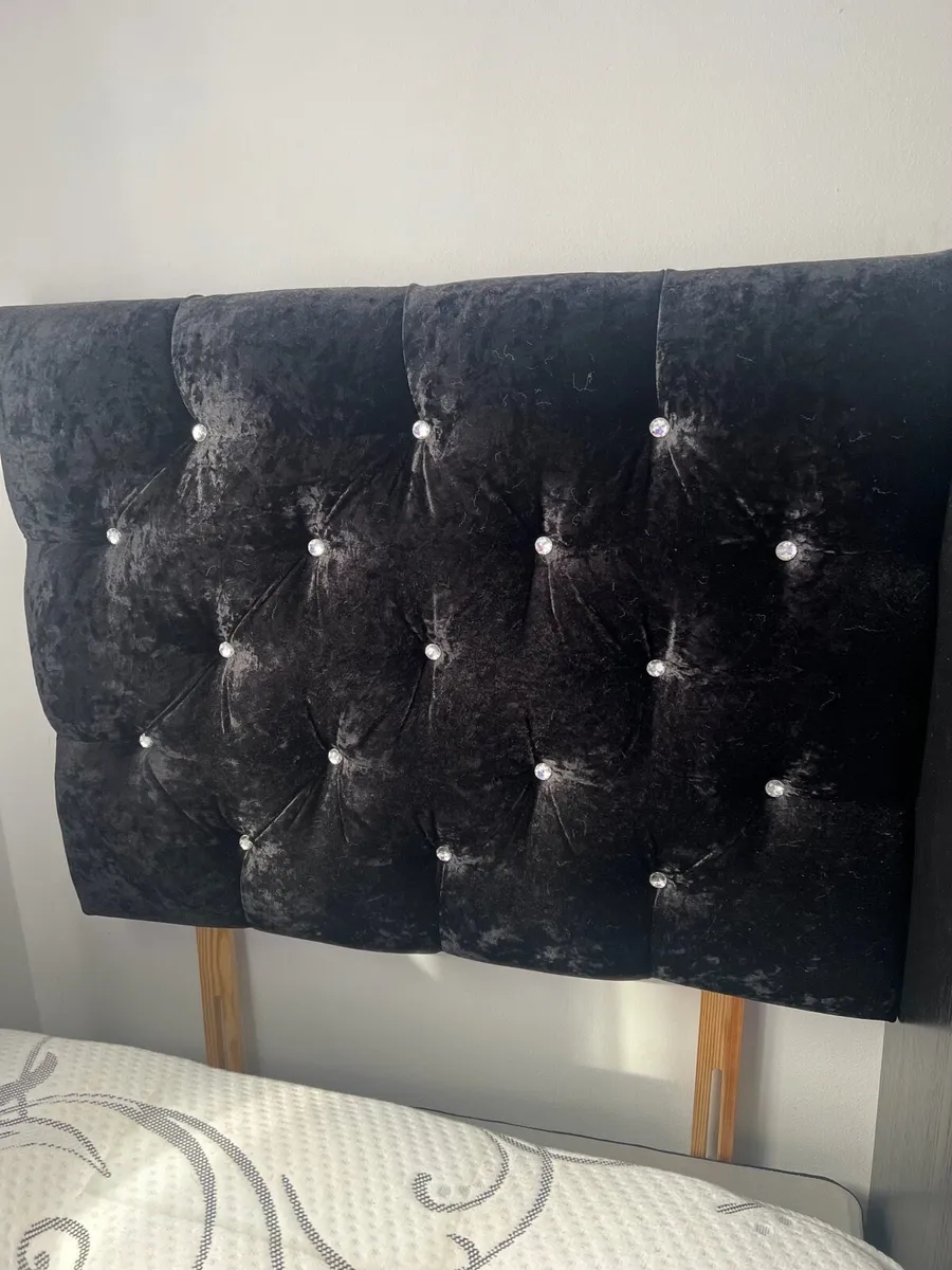 Single Bed WITH Mattress - Image 3