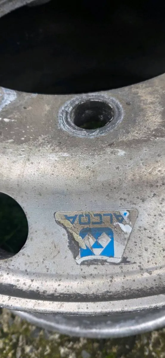 20.  Alloy.  Wheels - Image 2