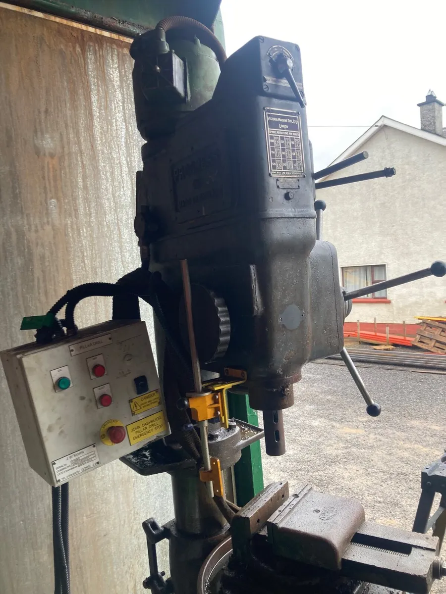 Pillar drill geared - Image 1