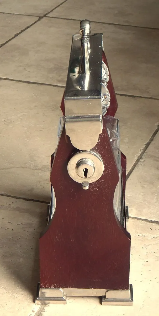 Twin Crystal Decanter Tantalus in Wood Case - Image 3