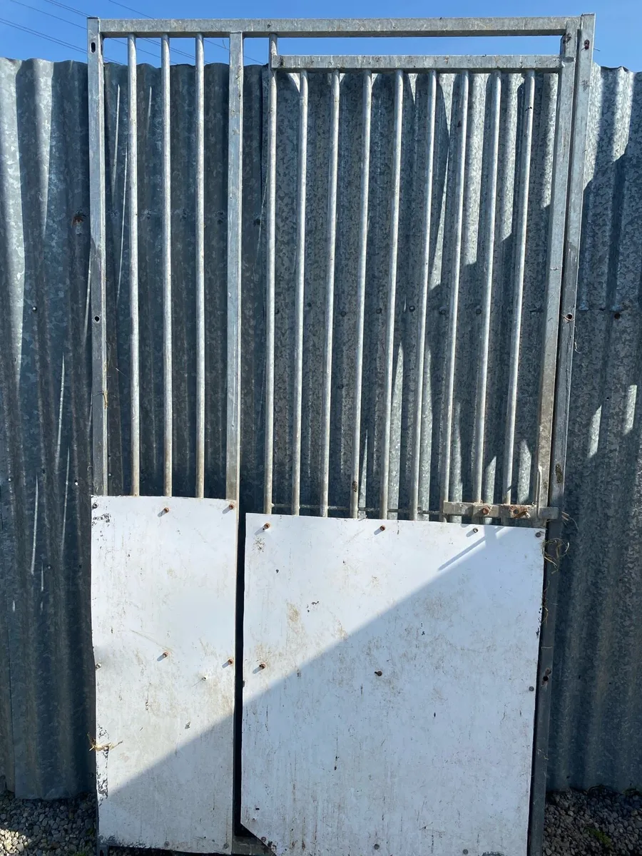 Galvanized steel gates - Image 3