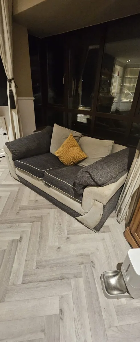 3+2 sofas - Image 2