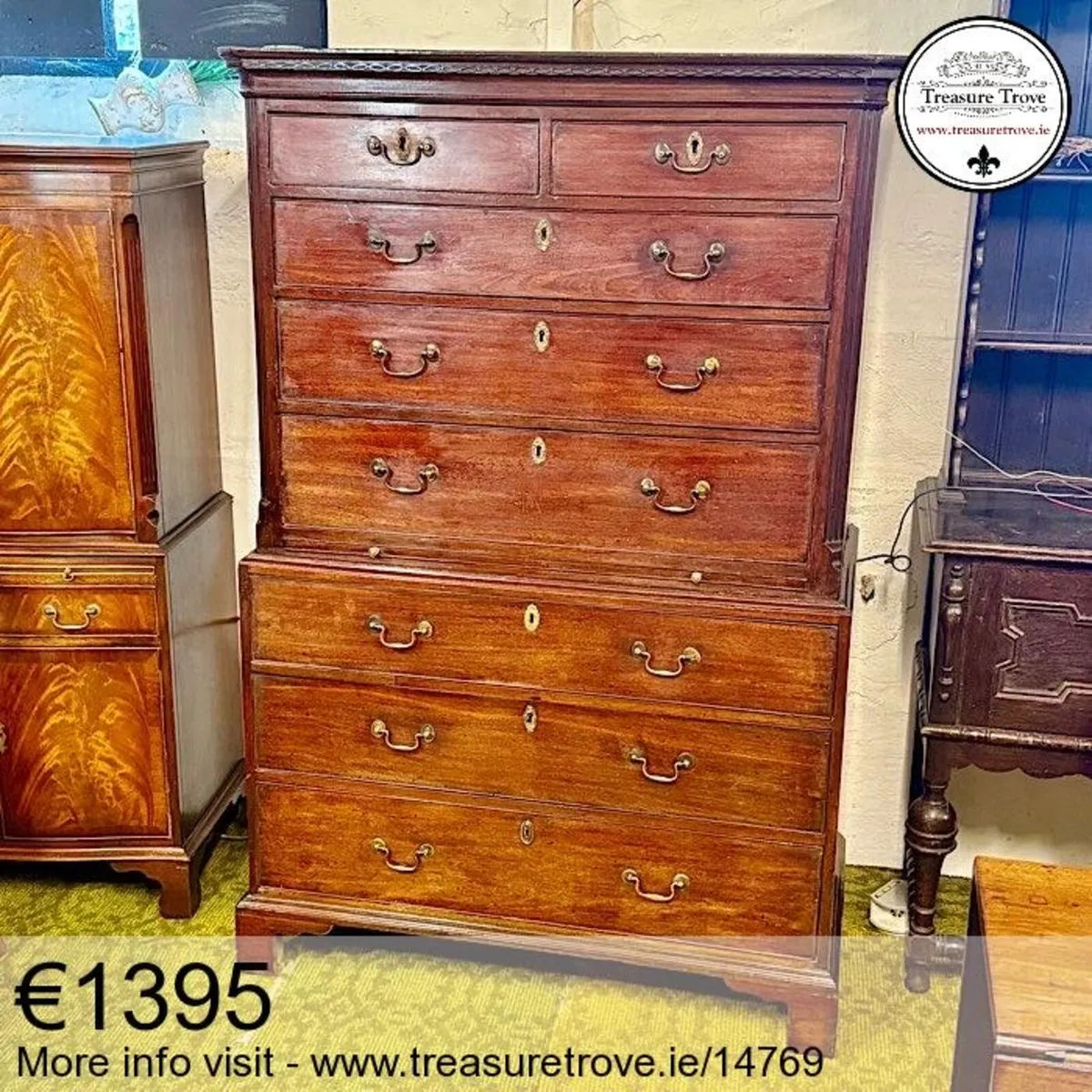 Antique Bedroom Chest of Drawers - Image 4