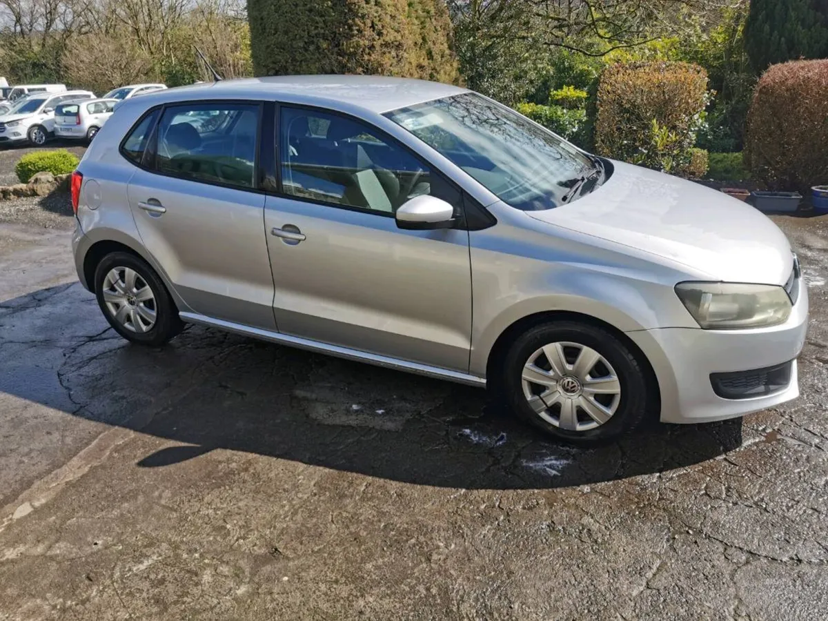 10 VW Polo 1.2 petrol - Image 1