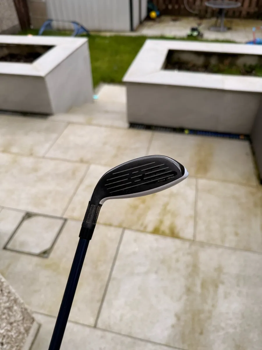 TaylorMade Sim2 Max Hybrid - Image 3