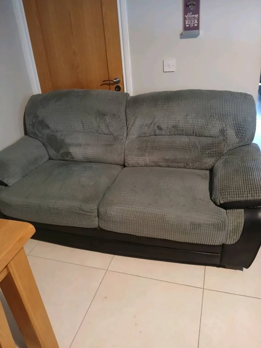 3 piece suite - Image 1