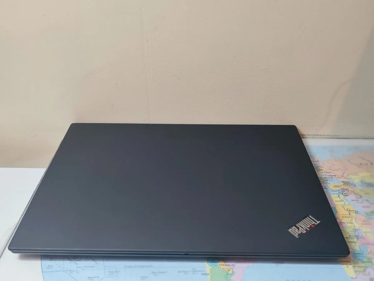 Lenovo ThinkPad T490 – Intel i7 8th Gen | 16GB RAM - Image 3
