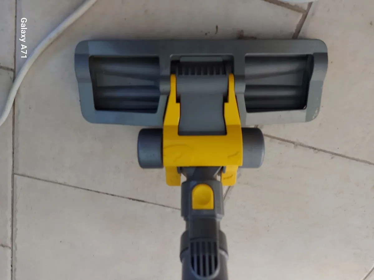 DYSON Vacuum Cleaner  DC08 Base SN 183-UK-B 20537 - Image 3