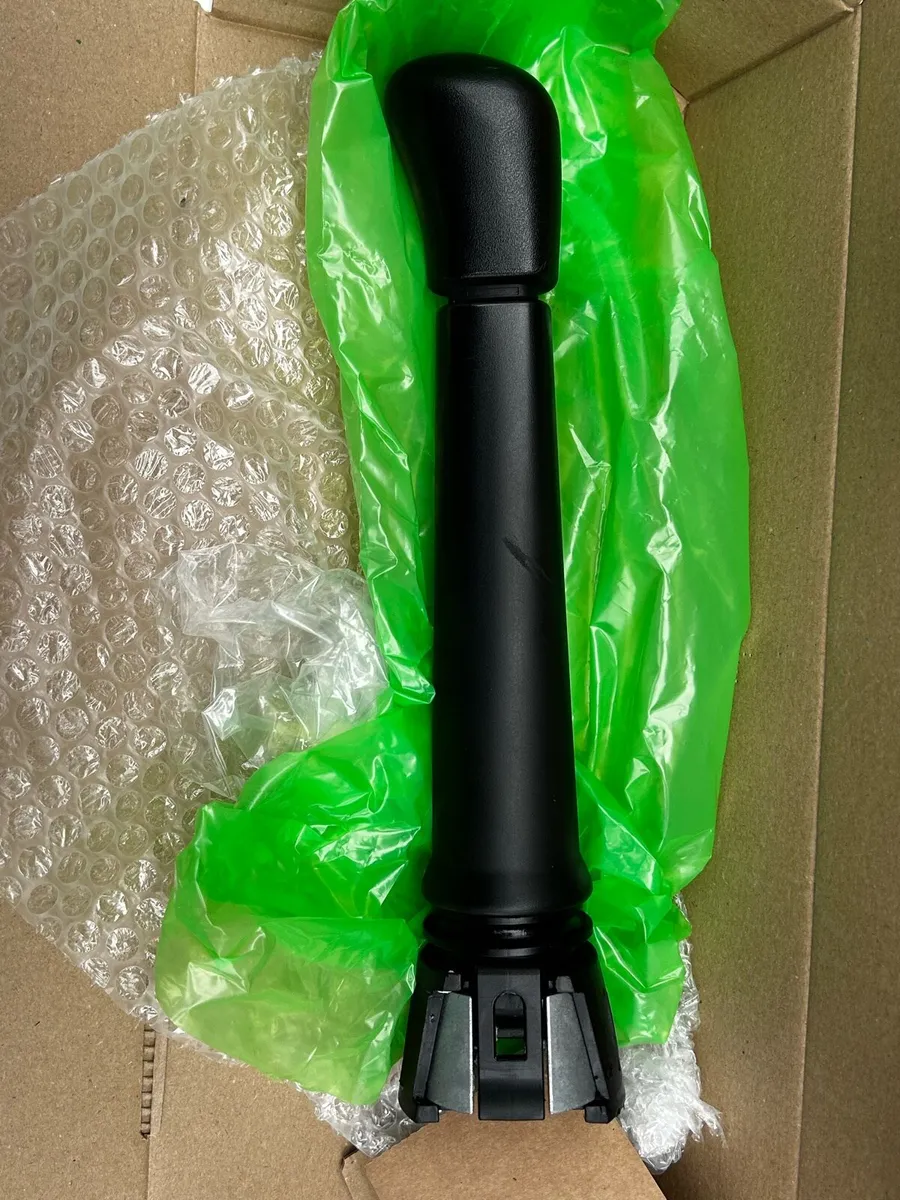 LAND ROVER GEAR STICK UKJ500100PMA LR - Image 2