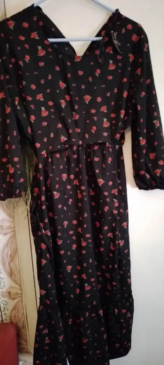 Crossdresser?. Dresses - Image 1