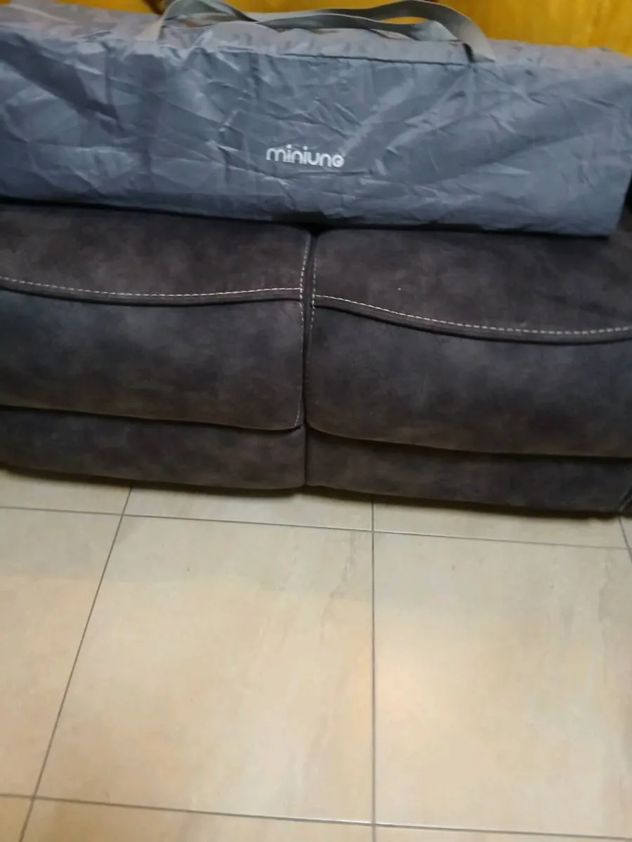 BABYS TRAVEL COT IN CARRYING BAG - Image 1