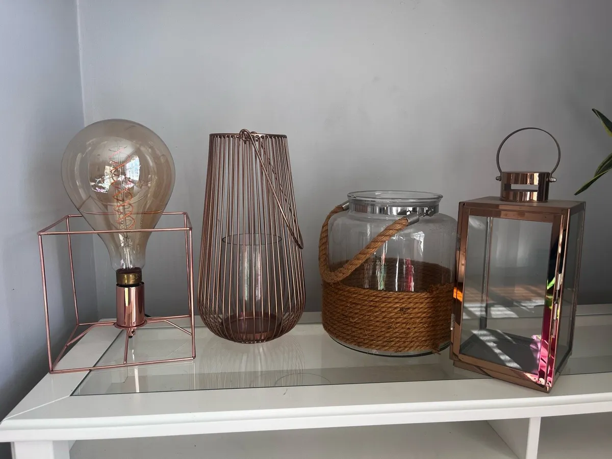 Rose gold interiors - Image 1