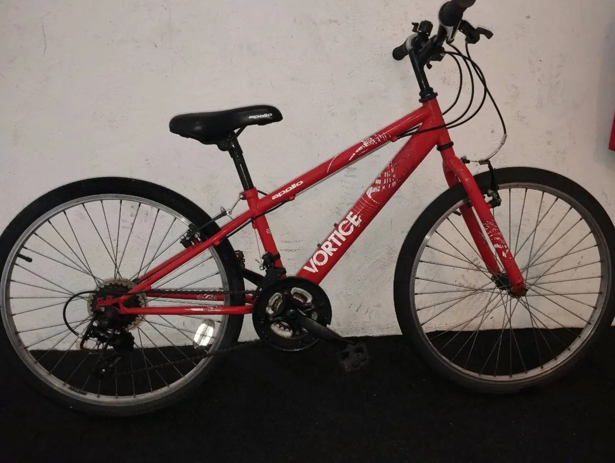 Selection of Kids 24inch bikes - Image 3