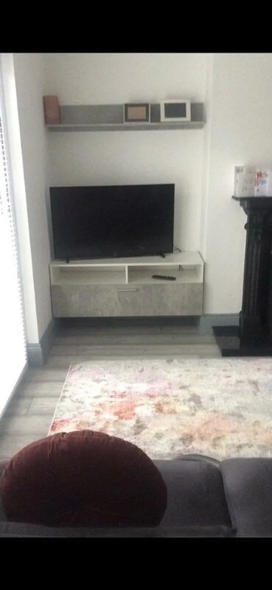 Tv storage unit - Image 1