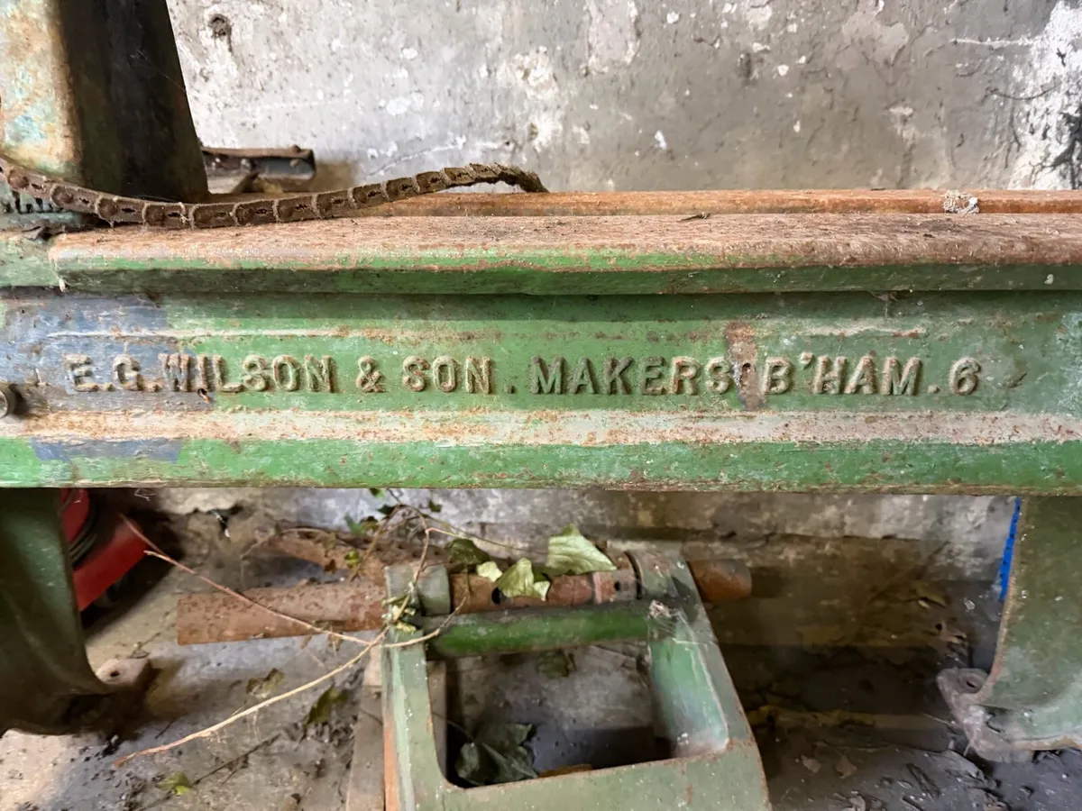 Antique Pot Spinning Lathe - Image 2