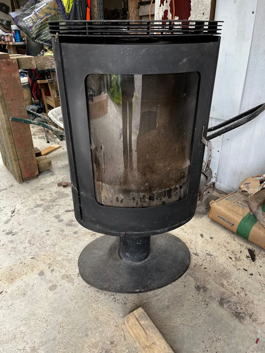 Wood burning stove - Image 2