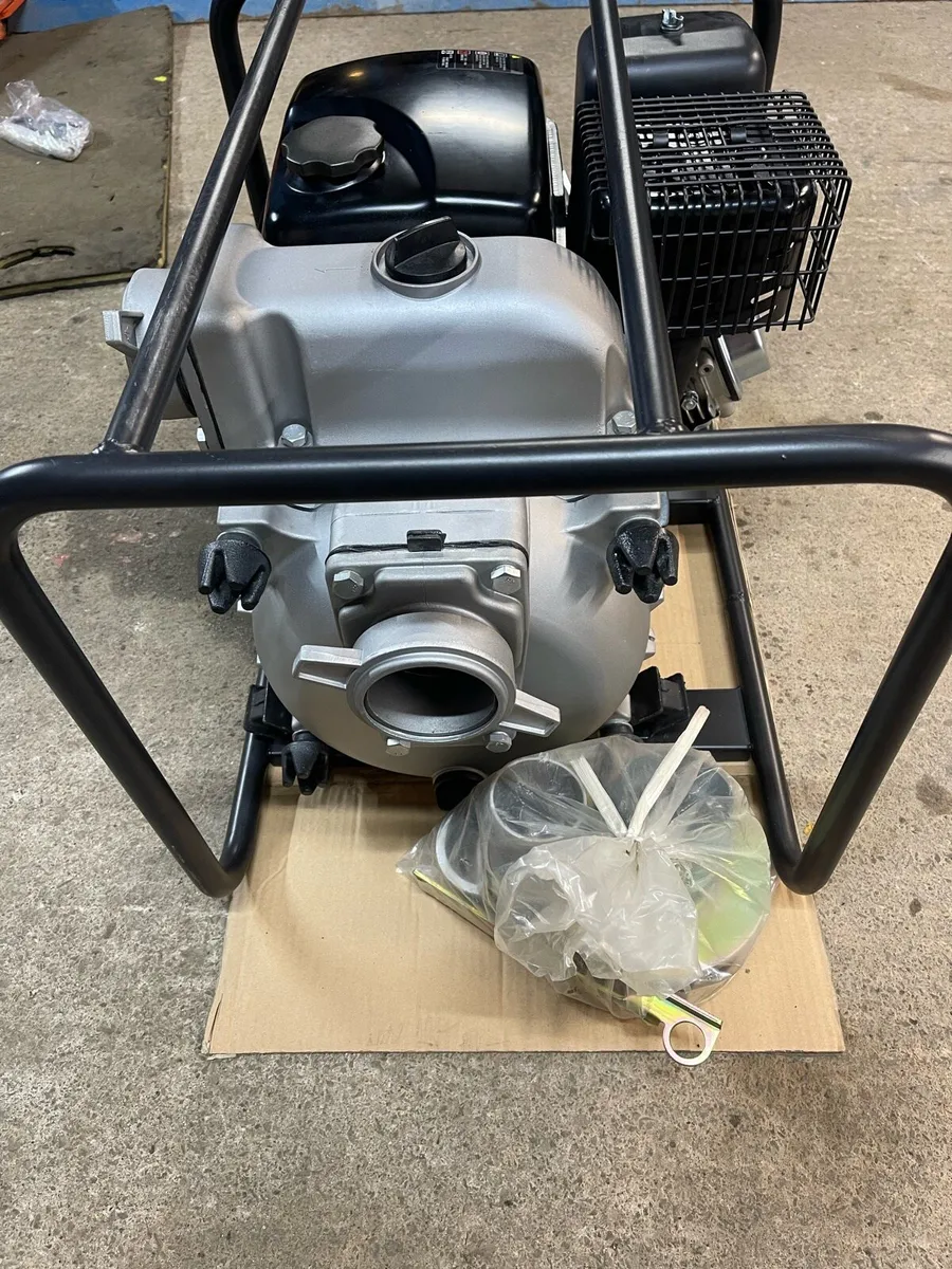 Brand New petrol water/trash pump - Image 4