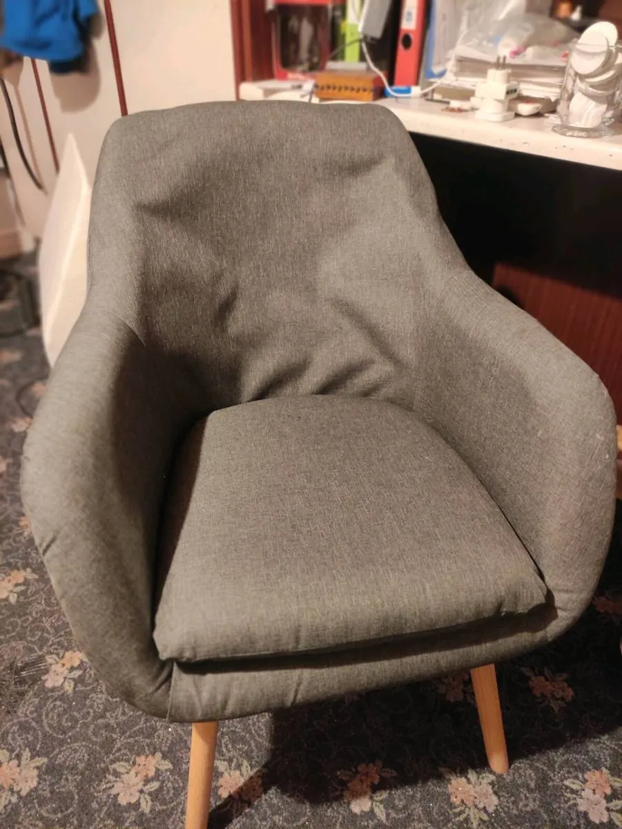 Jsyk Armchair - Image 3
