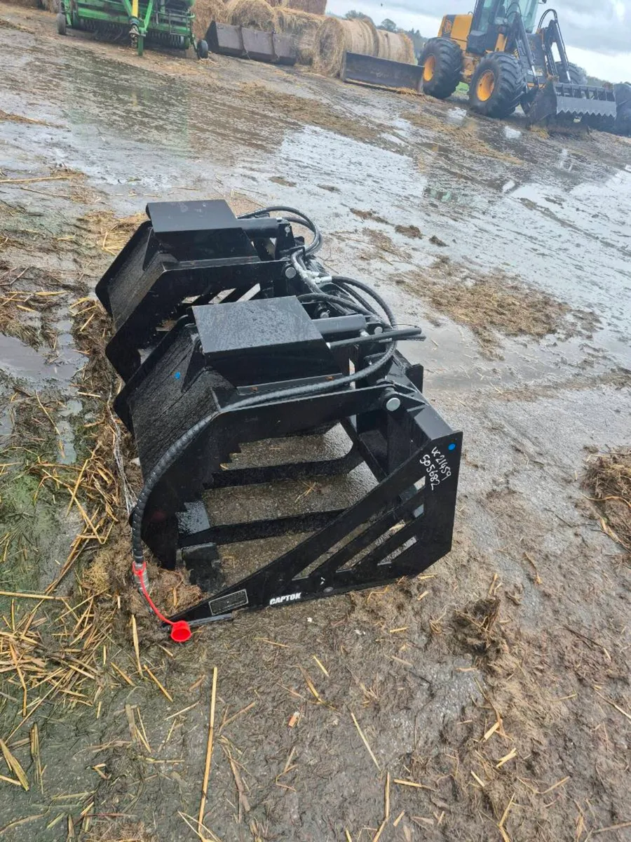 Grab for skidsteer - Image 1