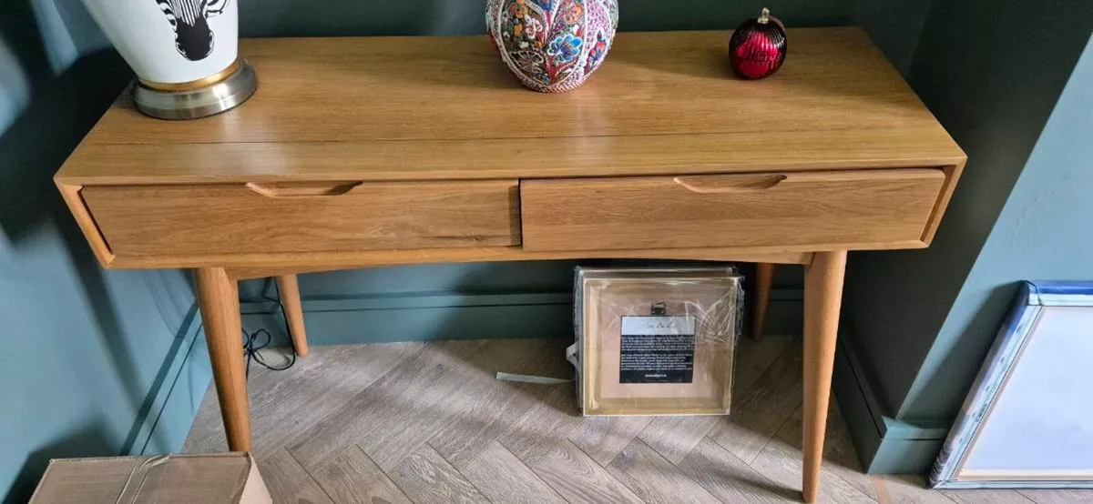 Console Table