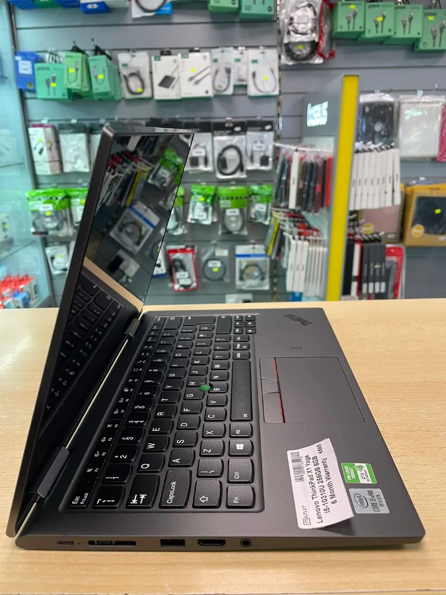 Lenovo ThinkPad X1 Yoga 5th Gen 14" - Image 4