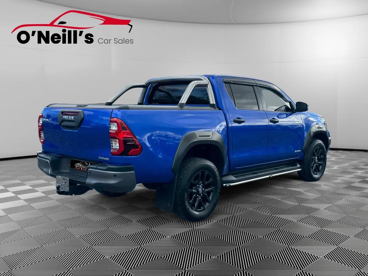 Toyota Hilux 2021 *NO VAT* 2.8 INVINCIBLE AUTO#367 - Image 3
