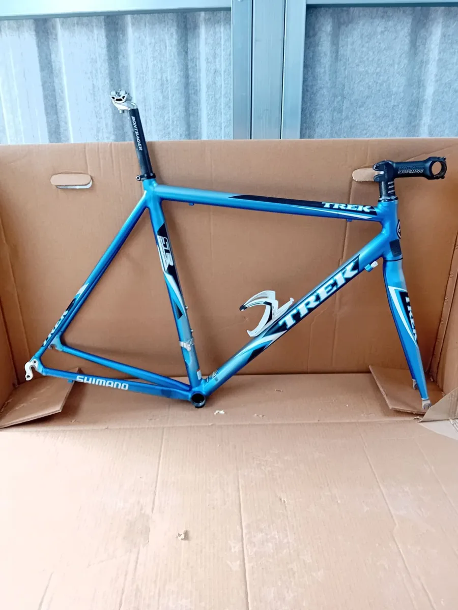 Road bike frameset - Image 1