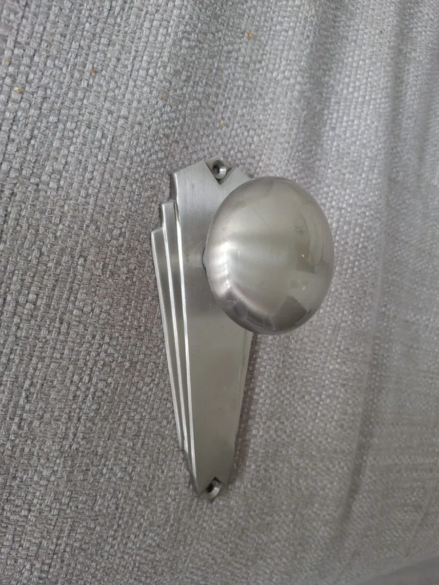 8 internal brushed chrome Door handle sets