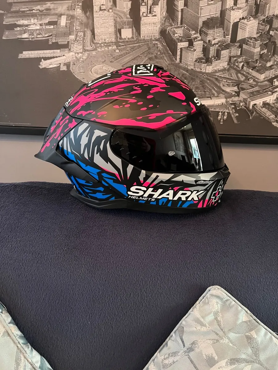 Shark skwal cup Redding  helmet - Image 2