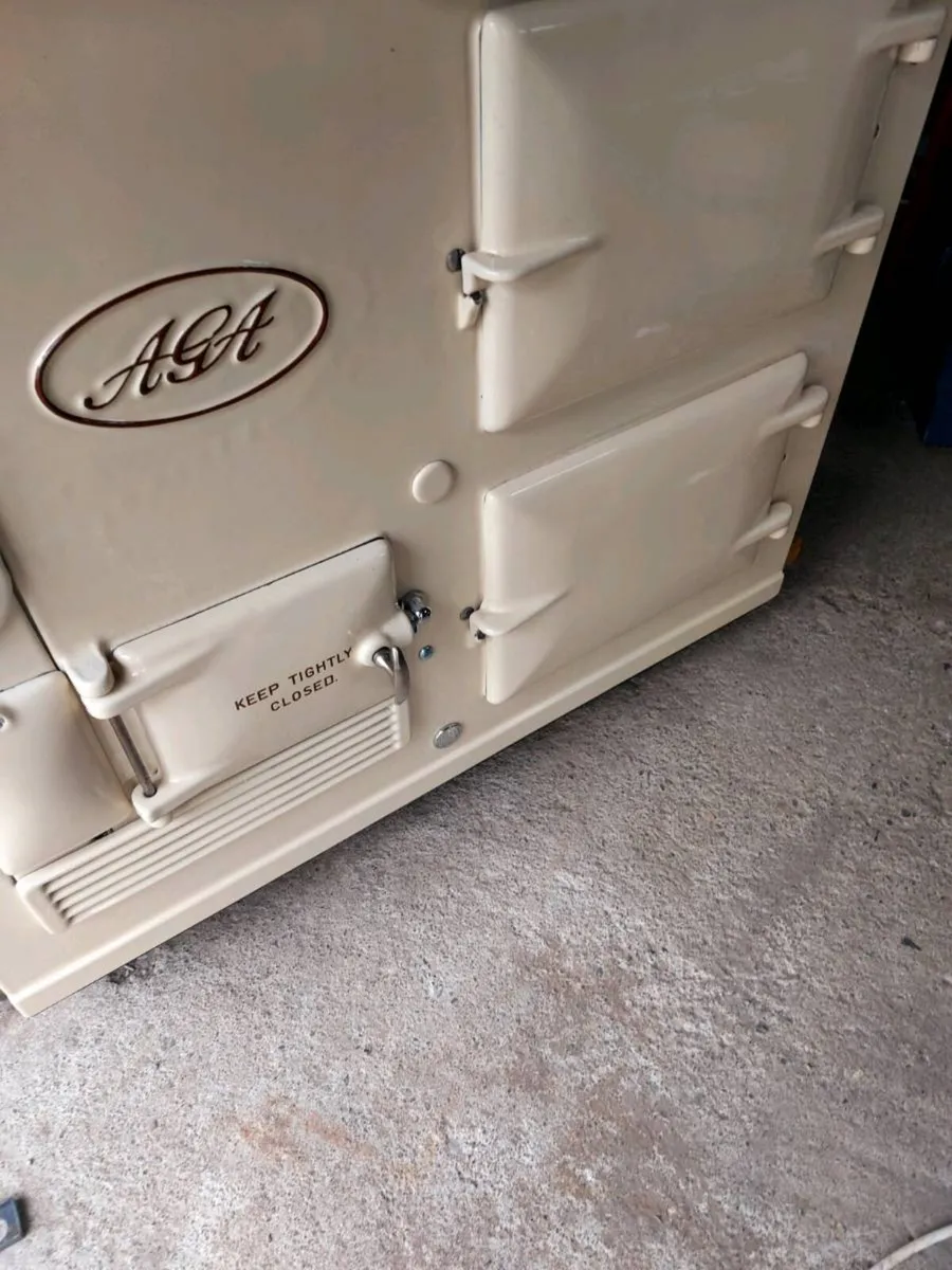 AGA cooker - Image 2