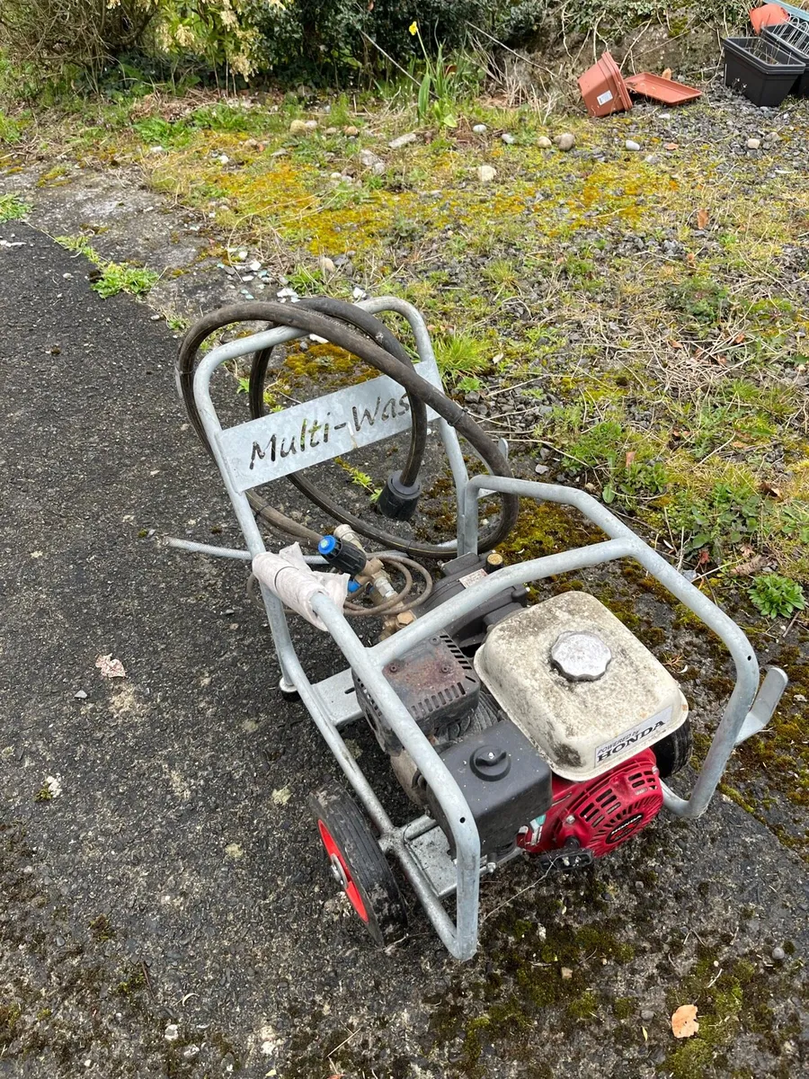 Pressure washer - Image 3