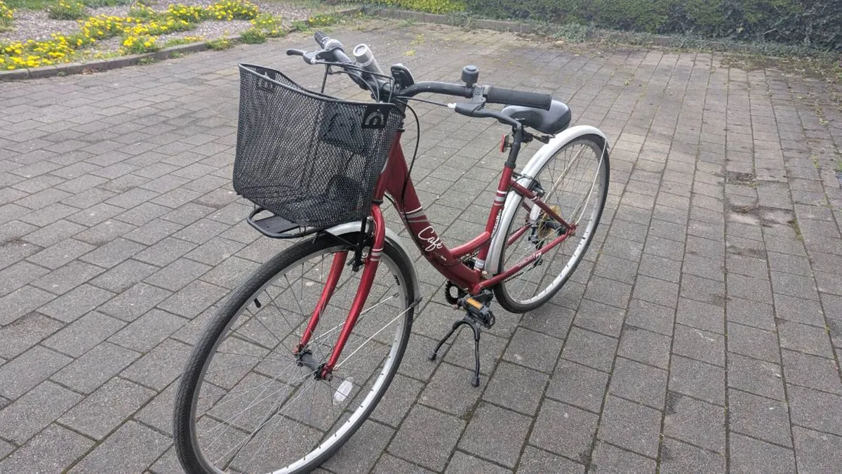 Apollo Café Women's Bike - Image 1