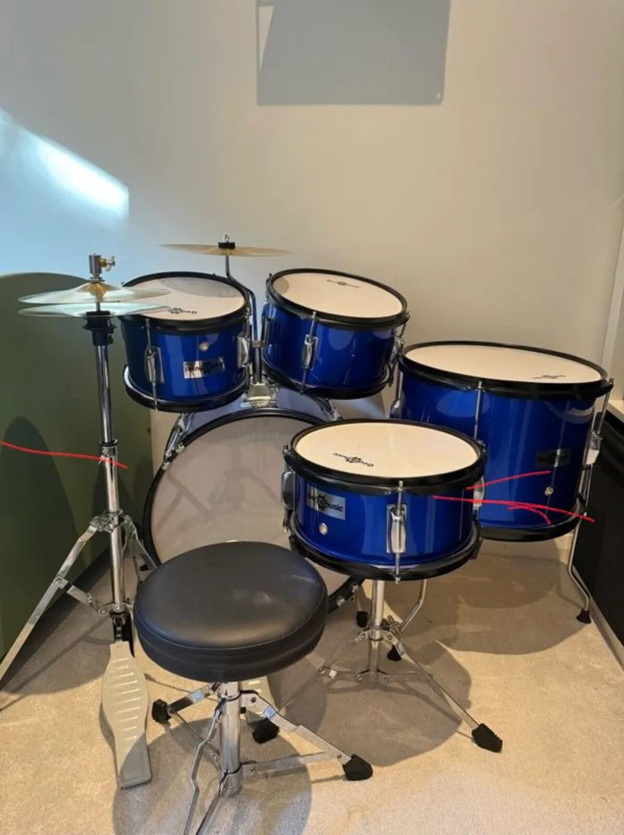 Kids Drum kit - Image 1