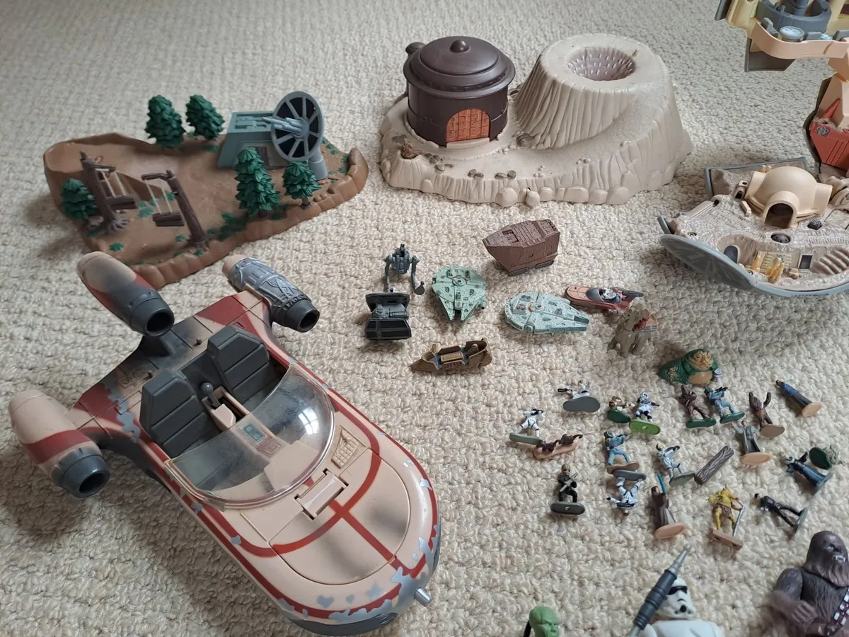 Star wars figures and playsets - Image 2