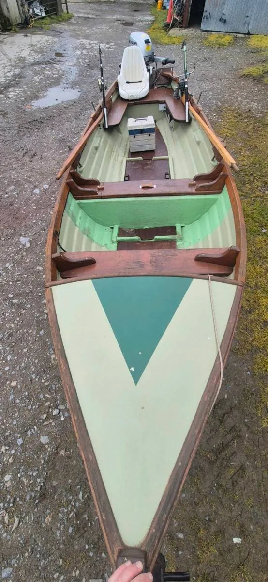 19FT fishing boar - Image 4