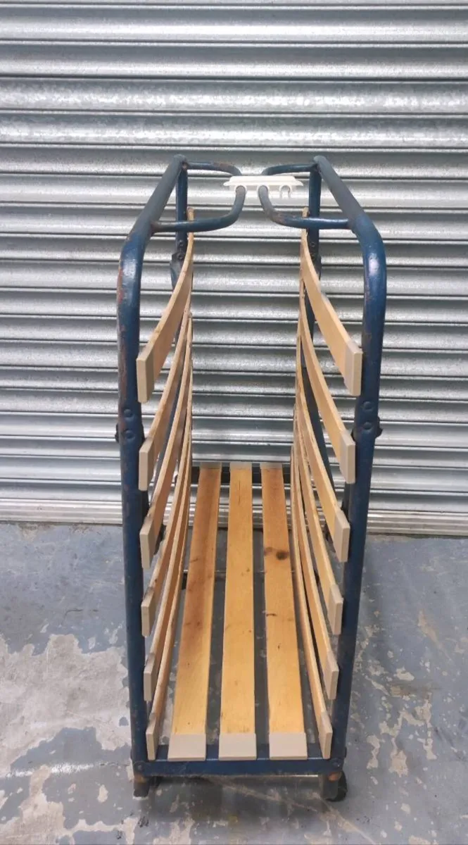 Various furniture - Image 4