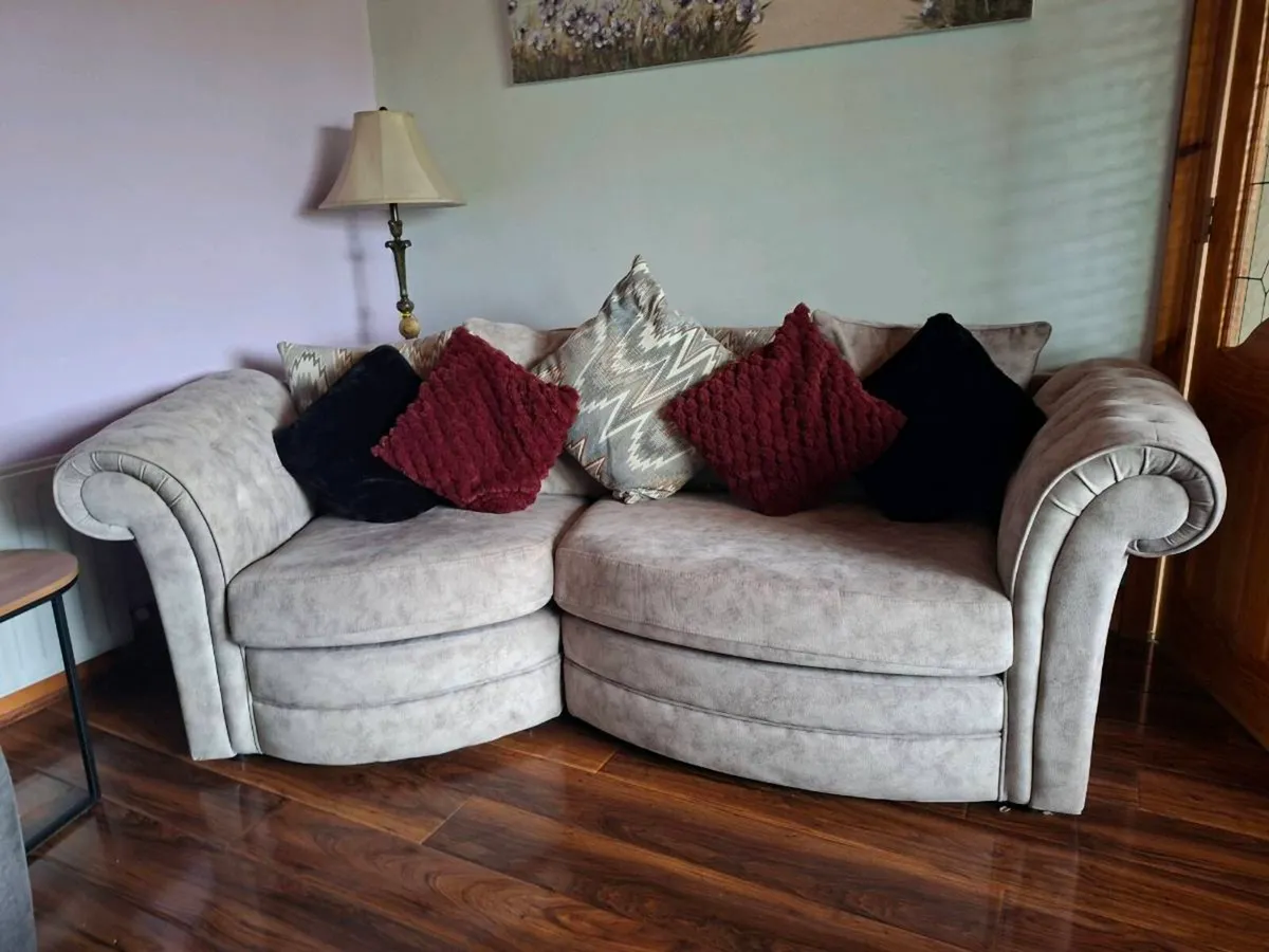 Couch - Image 1