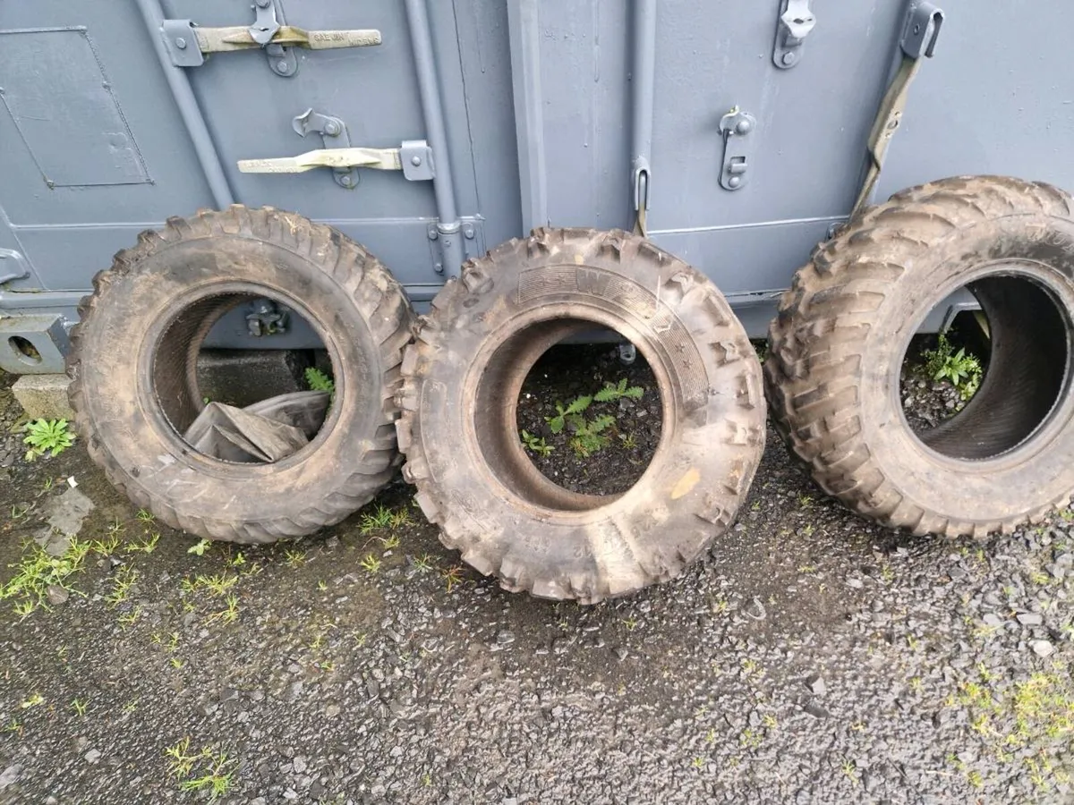 Quad tyres - Image 1
