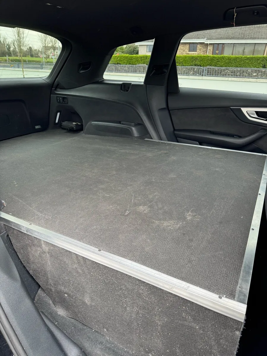 2016 Audi Q7 3.0 Tdi Quattro 2 Seater Commercial - Image 4