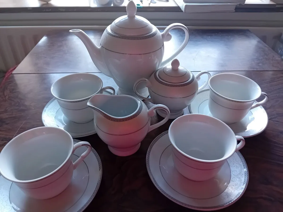 Tea set - Image 1
