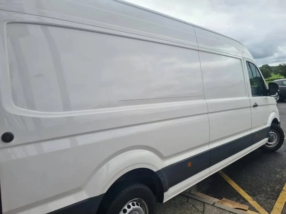 Volkwagen Crafter suitable for conversion - Image 2