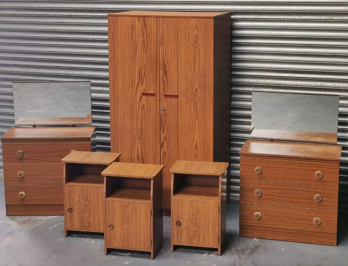 1960's vintage retro bedroom furniture set - Image 1