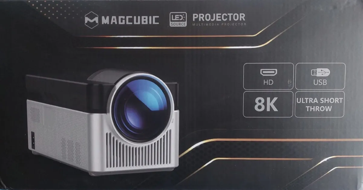 Magcubic HY450 short throw projector - Image 2