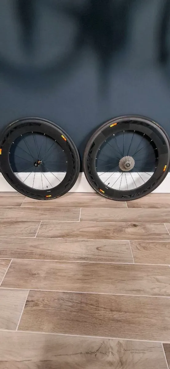 Mavic cosmic 80mm tubular wheelset - Image 2