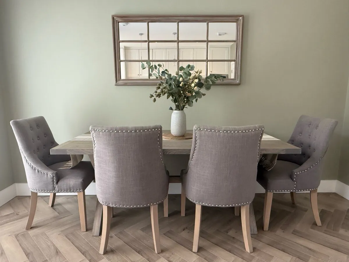 Dining chairs - Image 1