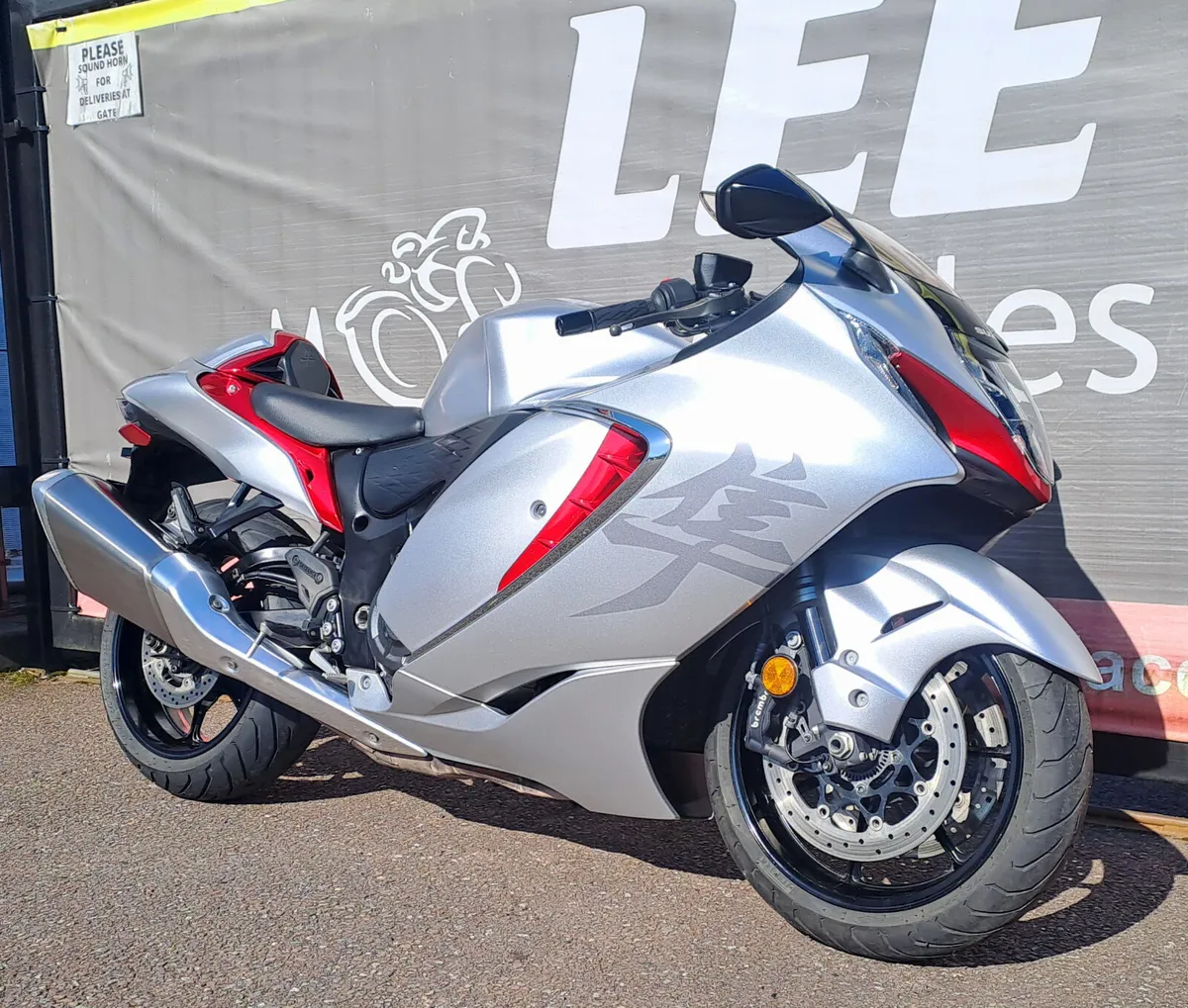 2021 SUZUKI GSX-1300R HAYABUSA - Image 2