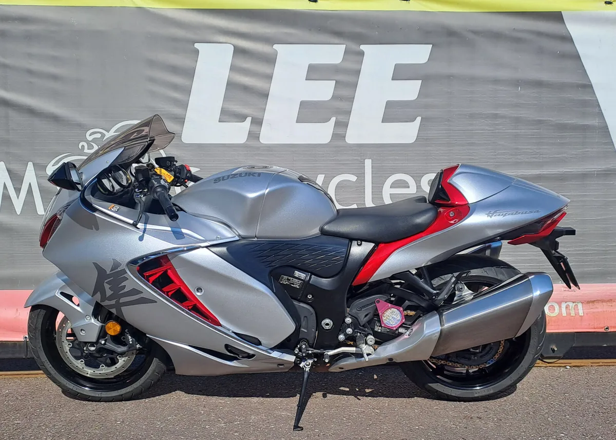 2021 SUZUKI GSX-1300R HAYABUSA - Image 3