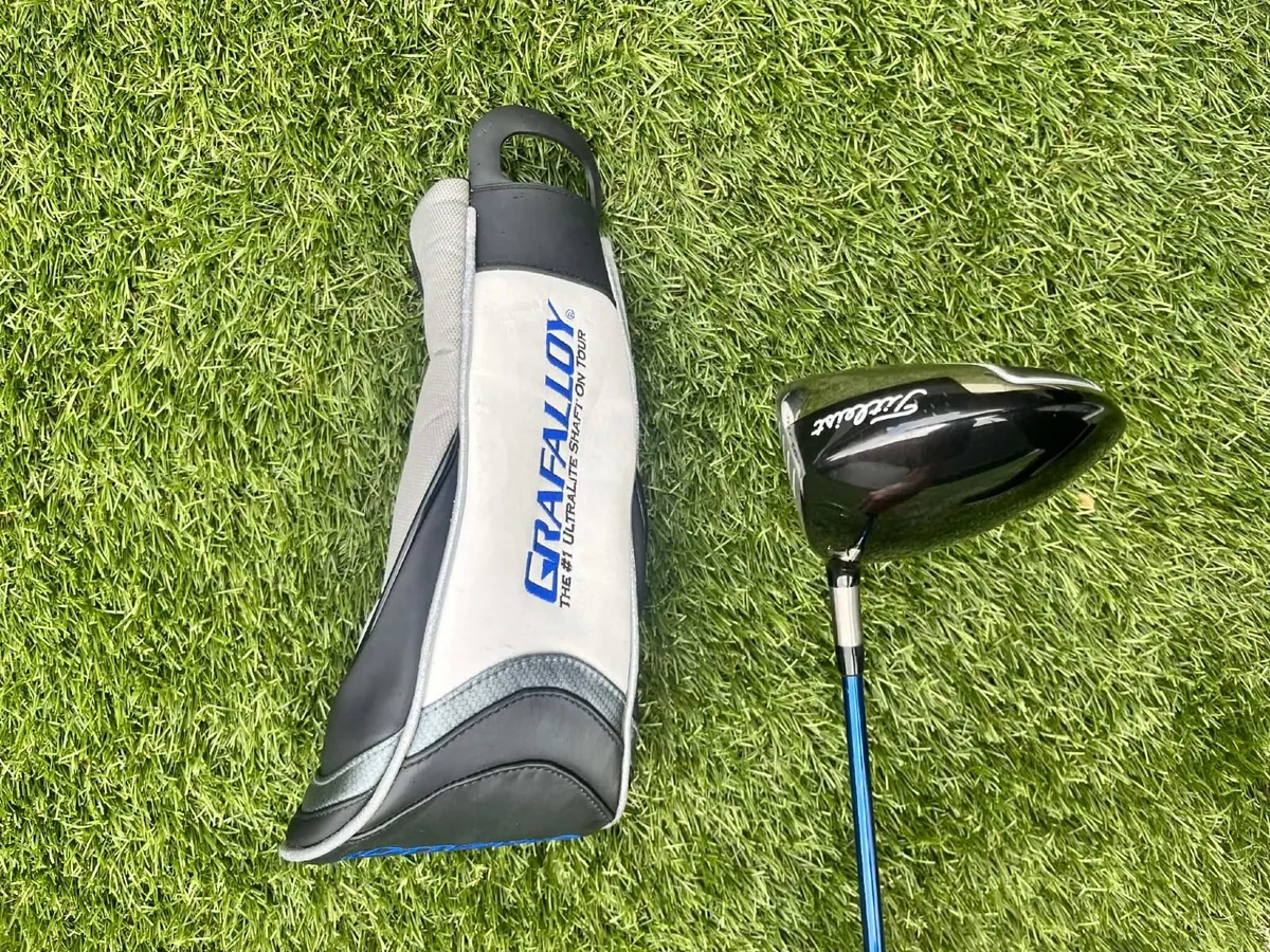 Titleist 909 D2 Driver - Extra Stiff Project X Sha - Image 4