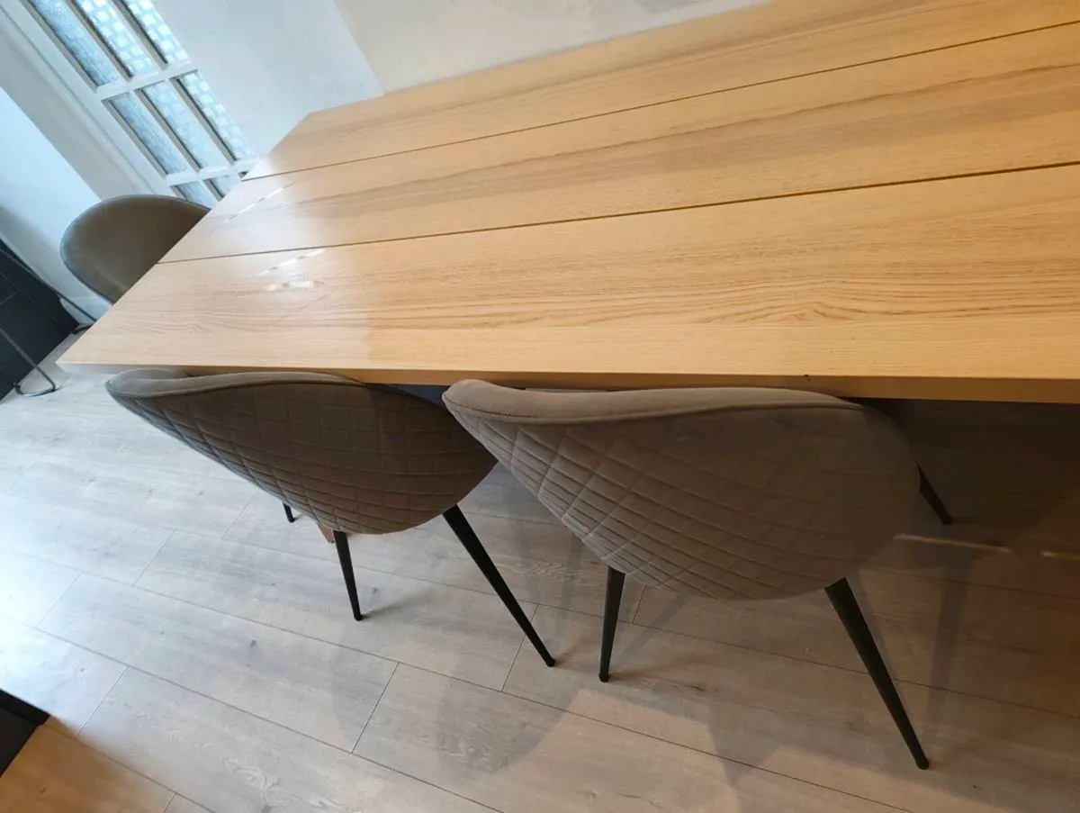 Gorgeous Chairs x4 chairs - Image 1